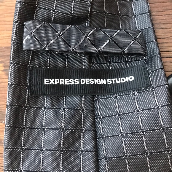 📍Men’s Express Checked Tie - Picture 5 of 7